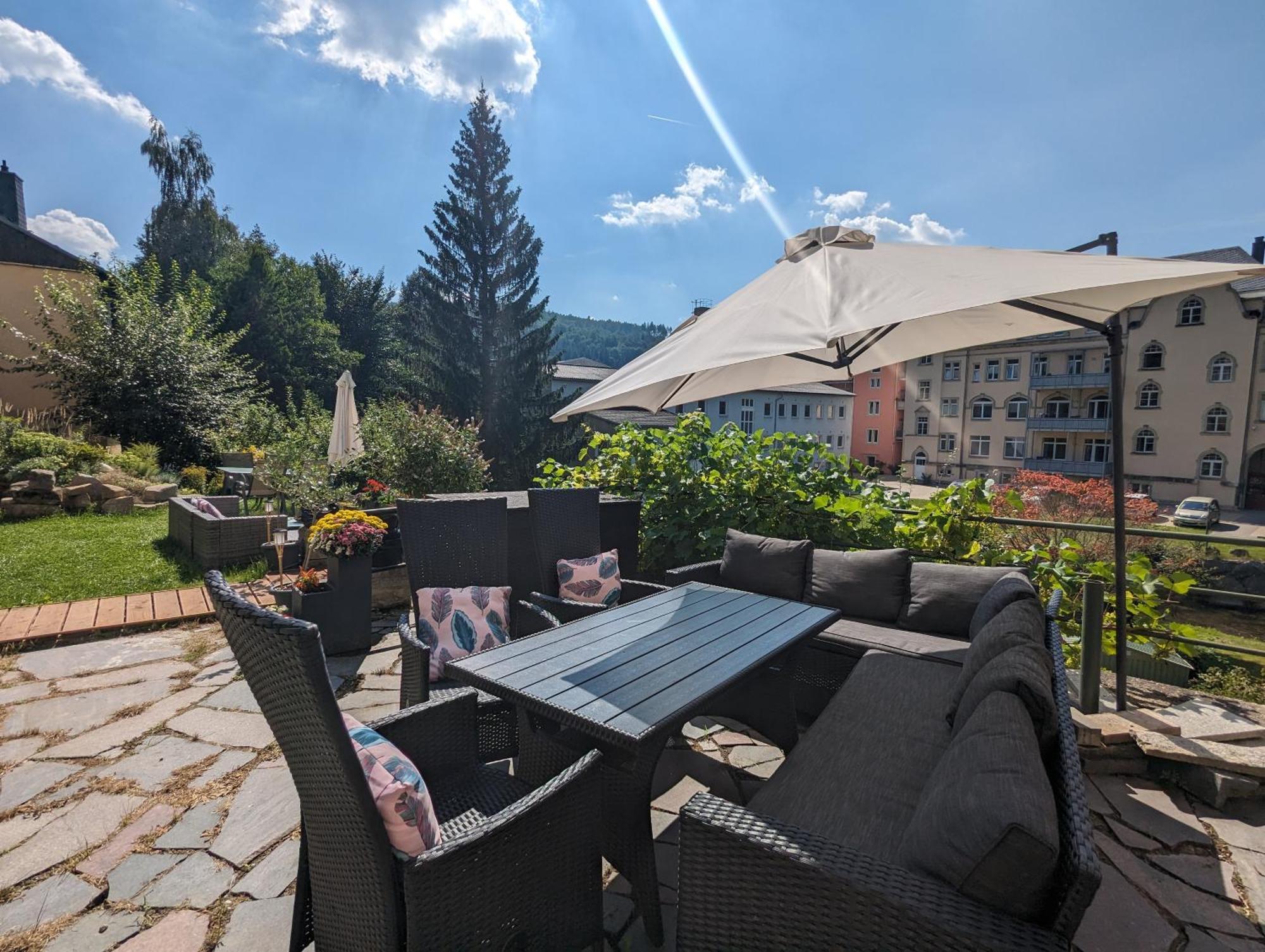 Famzi - Urlaubsmagie - Familienwohnung Mit Gemeinschaftsgarten, -Sauna & -Pool Зебниц Экстерьер фото