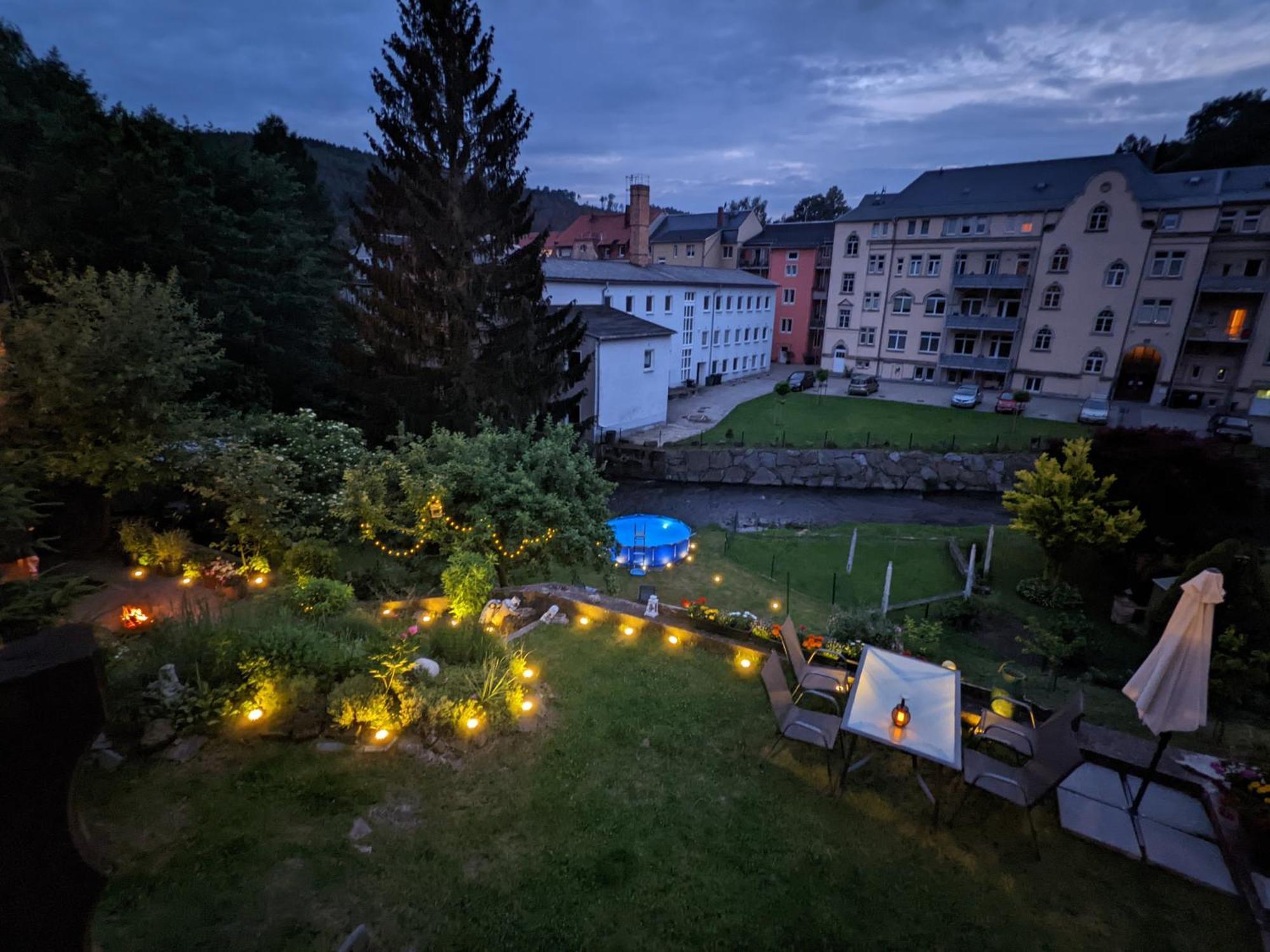 Famzi - Urlaubsmagie - Familienwohnung Mit Gemeinschaftsgarten, -Sauna & -Pool Зебниц Экстерьер фото