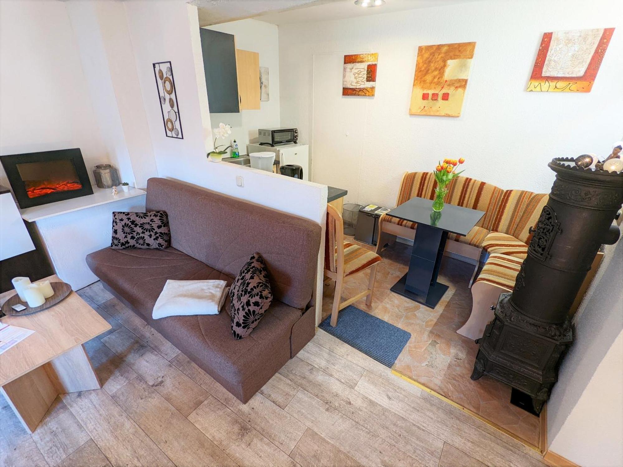 Famzi - Urlaubsmagie - Familienwohnung Mit Gemeinschaftsgarten, -Sauna & -Pool Зебниц Экстерьер фото