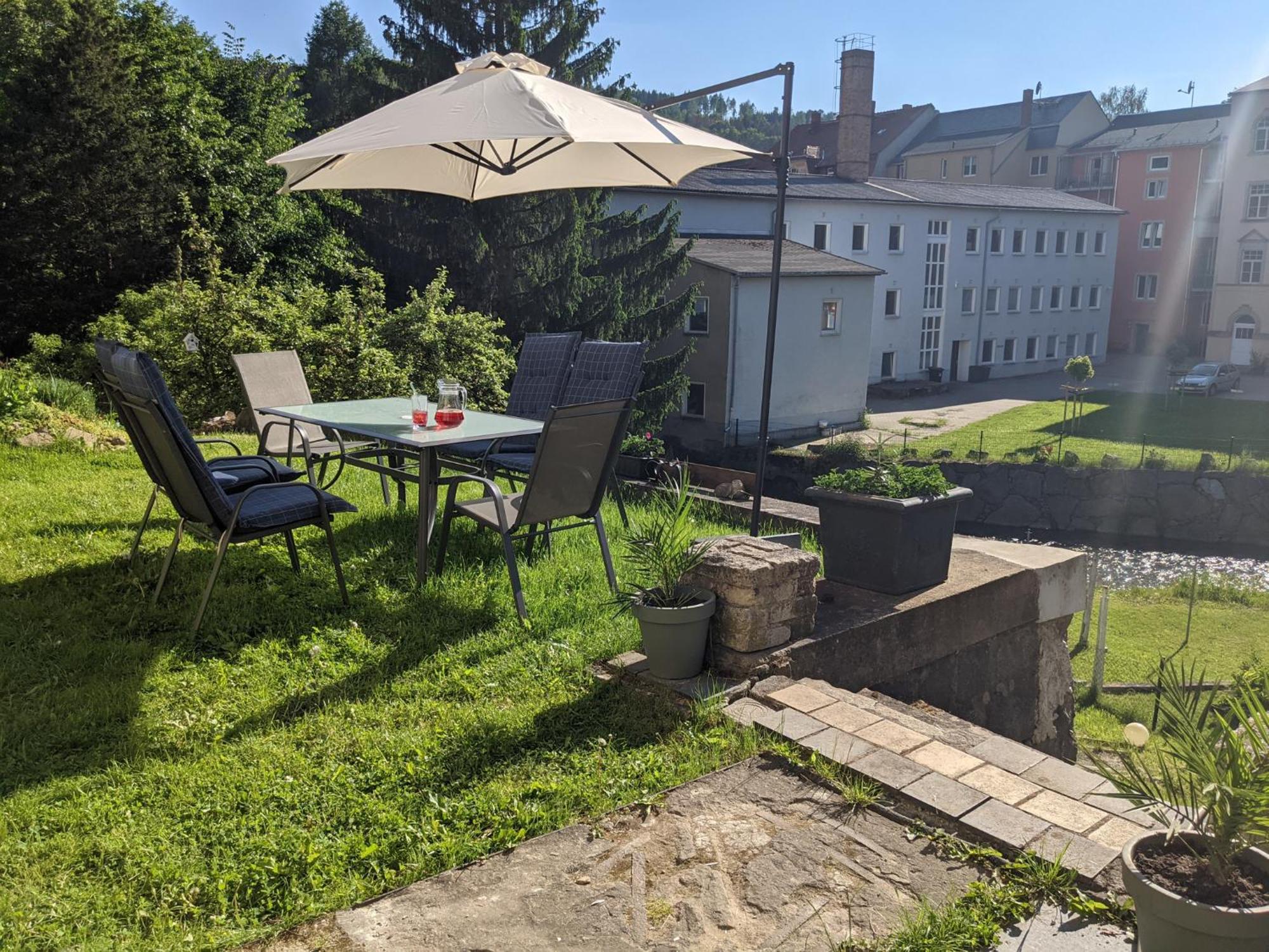 Famzi - Urlaubsmagie - Familienwohnung Mit Gemeinschaftsgarten, -Sauna & -Pool Зебниц Экстерьер фото